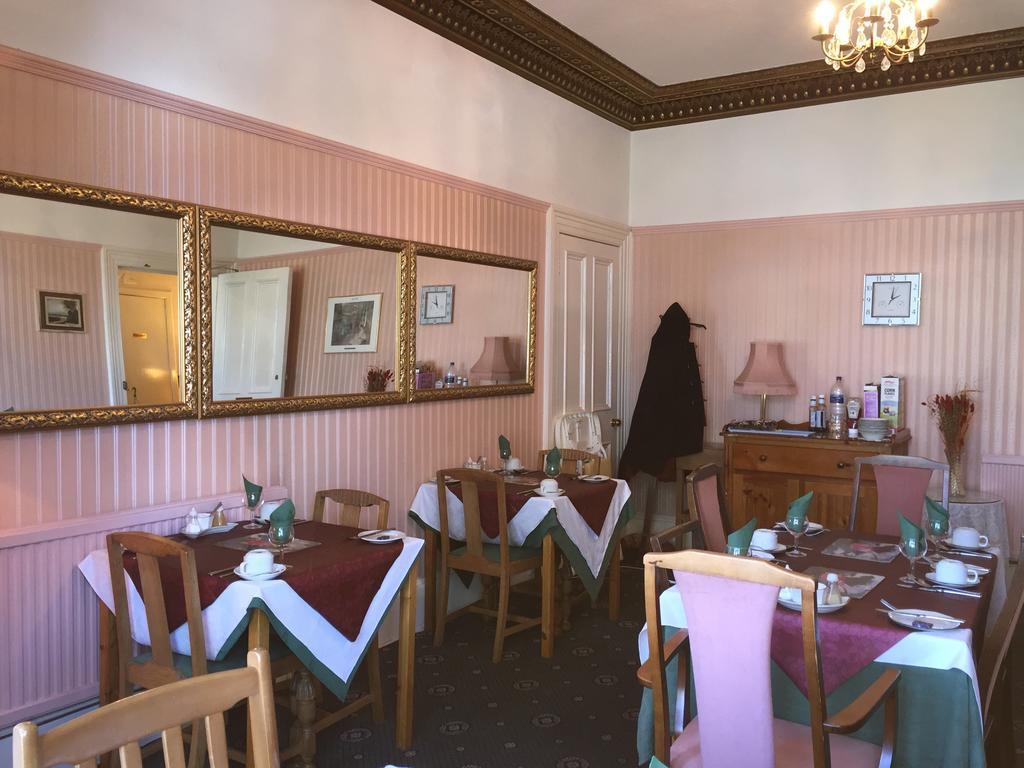 Hermitage Guest House Единбург Екстериор снимка